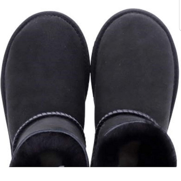 Kirkland Signature Kids Genuine sheepskin Shearling Boots, Nwt - Picture 5 of 8